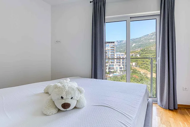 Luxury Penthouse in 5★ Resort with Rooftop Jacuzzi & Sunrise Views — photo 10
